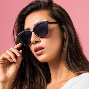 Prive Revaux Cateye sunglasses